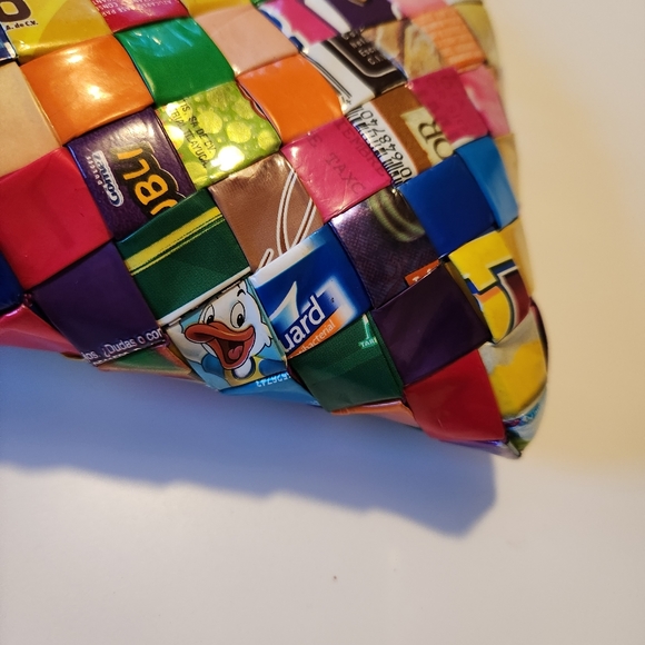 Vintage Candy Wrapper Purse - Picture 3 of 6